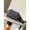 Bag-Loe-120 サイズ  :   18 x13 x8.5 cm