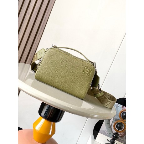 Bag-Loe-124 サイズ  :   18 x13 x8.5 cm