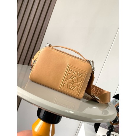 Bag-Loe-125 サイズ  :   18 x13 x8.5 cm