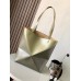 Bag-Loe-136 サイズ  :   31 x25 x14 cm