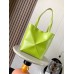 Bag-Loe-143 サイズ  :   31 x25 x14 cm
