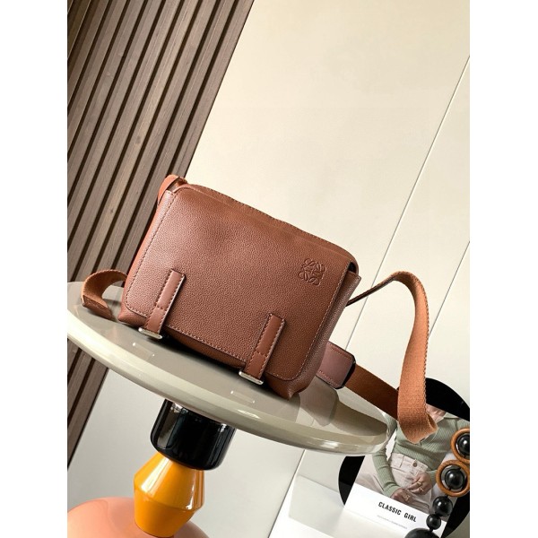 Bag-Loe-153 サイズ  :   24.5x18x10.5 cm
