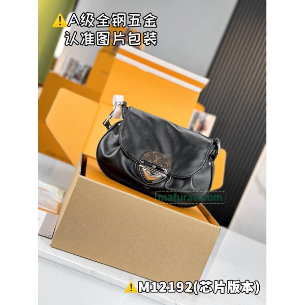 M12192  Bag-Lvbag-021 サイズ  :   18 x 3 x 27 cm