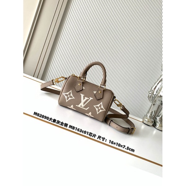 M82890 Bag-Lvbag-059 サイズ  :   16 x 10 x 7.5 cm 