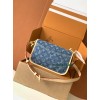 M13070  Bag-Lvbag-119 サイズ  :   15x9x24CM
