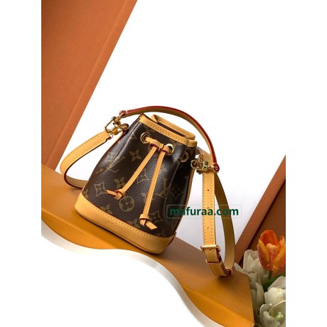 M81266  Bag-Lvbag-124 サイズ  :   13.x 16 x 10 cm