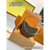 M15056  Bag-Lvbag-135 サイズ  :   19 x 5 x 28.5 cm 