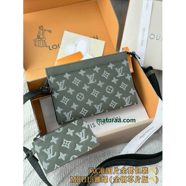 M81115  Bag-Lvbag-137 サイズ  :   14.5 x 4.5 x 22 cm 
