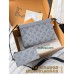 M81115 Bag-Lvbag-139 サイズ  :   14.5 x 4.5 x 22 cm