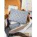 M81115 Bag-Lvbag-139 サイズ  :   14.5 x 4.5 x 22 cm