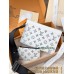M81115 Bag-Lvbag-140 サイズ  :   14.5 x 4.5 x 22 cm