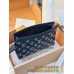 M81115 Bag-Lvbag-142 サイズ  :   14.5 x 4.5 x 22 cm
