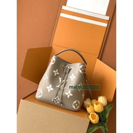 M45555 Bag-Lvbag-146 サイズ  :   26x17.5x26cm