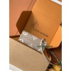 M47054 Bag-Lvbag-166 サイズ  :   18 x 15 x 8.5 cm