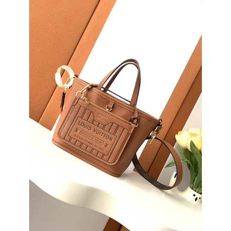 M12209  Bag-Lvbag-172 サイズ  :   24.0 x 14.0 x 9.0 cm