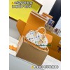 M13084  Bag-Lvbag-194 サイズ  :   27 x 14 x 10 cm