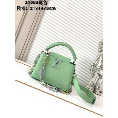 M24683 Bag-Lvbag-200 サイズ  :   21 x 14x8 cm