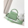 M24683 Bag-Lvbag-200 サイズ  :   21 x 14x8 cm