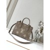 M45779 Bag-Lvbag-204 サイズ  :   25 x 19 x11.5cm
