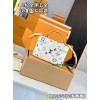 M13662  Bag-Lvbag-213 サイズ  :   11.5 x 6.5 x 19 cm