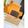 M12650  Bag-Lvbag-220 サイズ  :   13.5 x 12 x 20 cm