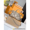 M23641  Bag-Lvbag-233 サイズ  :   13 x 10 x 25 cm