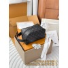 M83113  Bag-Lvbag-236 サイズ  :   13 x 12 x 23 cm 