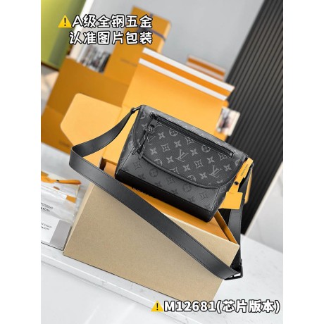 M12681  Bag-Lvbag-277 サイズ  :   17 x 11 x 26.6 cm
