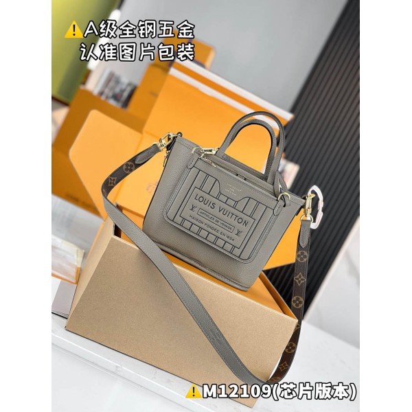M12109  Bag-Lvbag-281 サイズ  :   16.5 x 11 x 26.5 cm