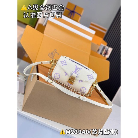 M23940  Bag-Lvbag-302 サイズ  :   21.5x13.5x6cm
