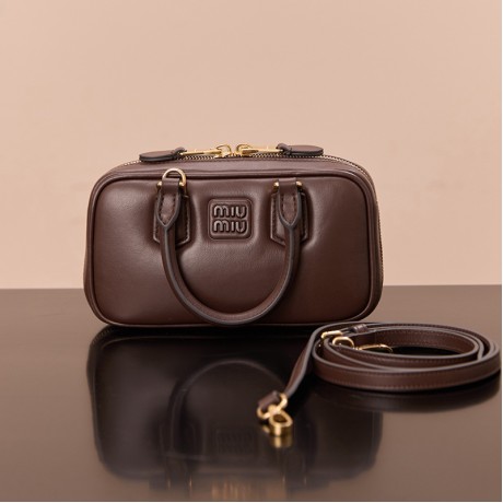 Bag-miumiu-011 サイズ 5x10x19cm