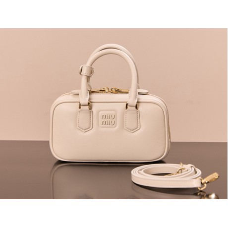 Bag-miumiu-017 サイズ 5x10x19cm