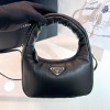 Bag-Par-249 サイズ  :  21 x 12.5 x 6.5cm