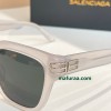 Glass-Bal-003