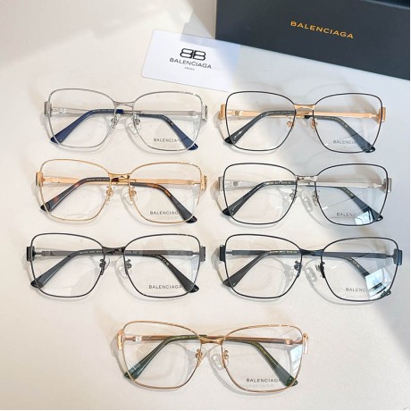 Glass-Bal-028