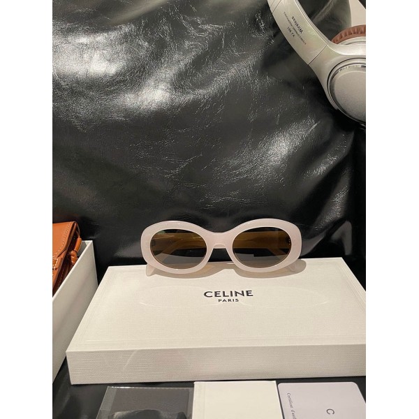 Glass-Celine-009
