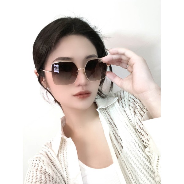 Glass-Celine-032
