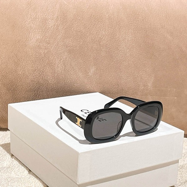 Glass-Celine-047