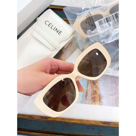 Glass-Celine-077