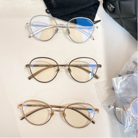 Glass-CH-047