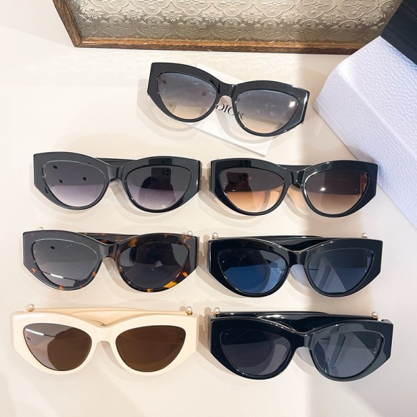Glass-Dior-006