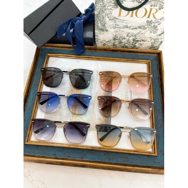 Glass-Dior-017