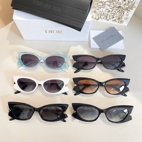 Glass-Dior-027
