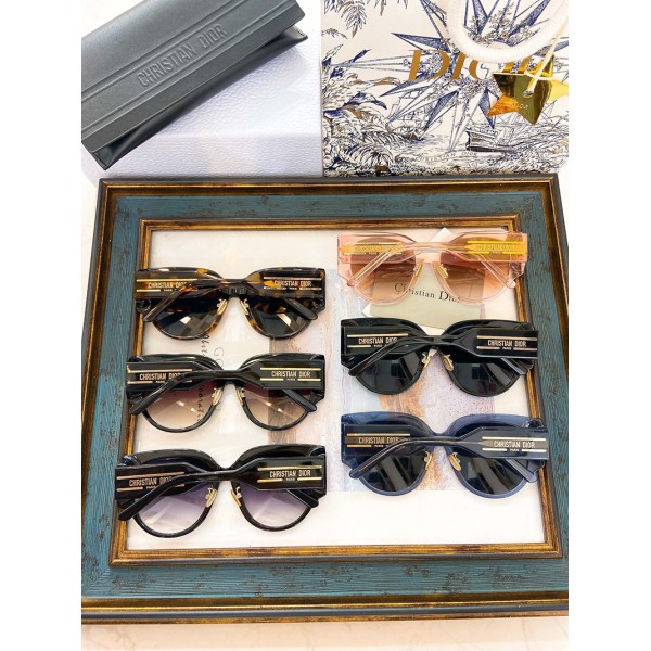 Glass-Dior-034