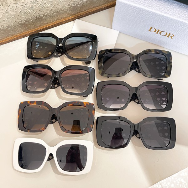 Glass-Dior-039