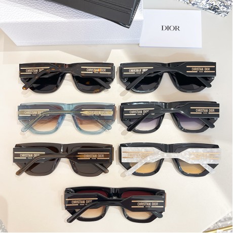 Glass-Dior-040