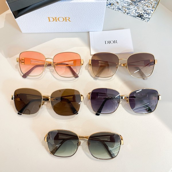 Glass-Dior-047