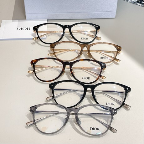Glass-Dior-073