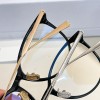 Glass-Dior-073