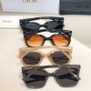 Glass-Dior-095